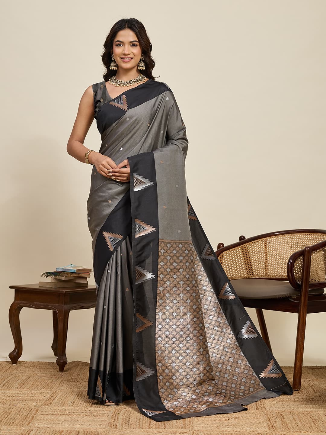 Aamarapali Saree with Zari Work – Banarasi Soft Silk